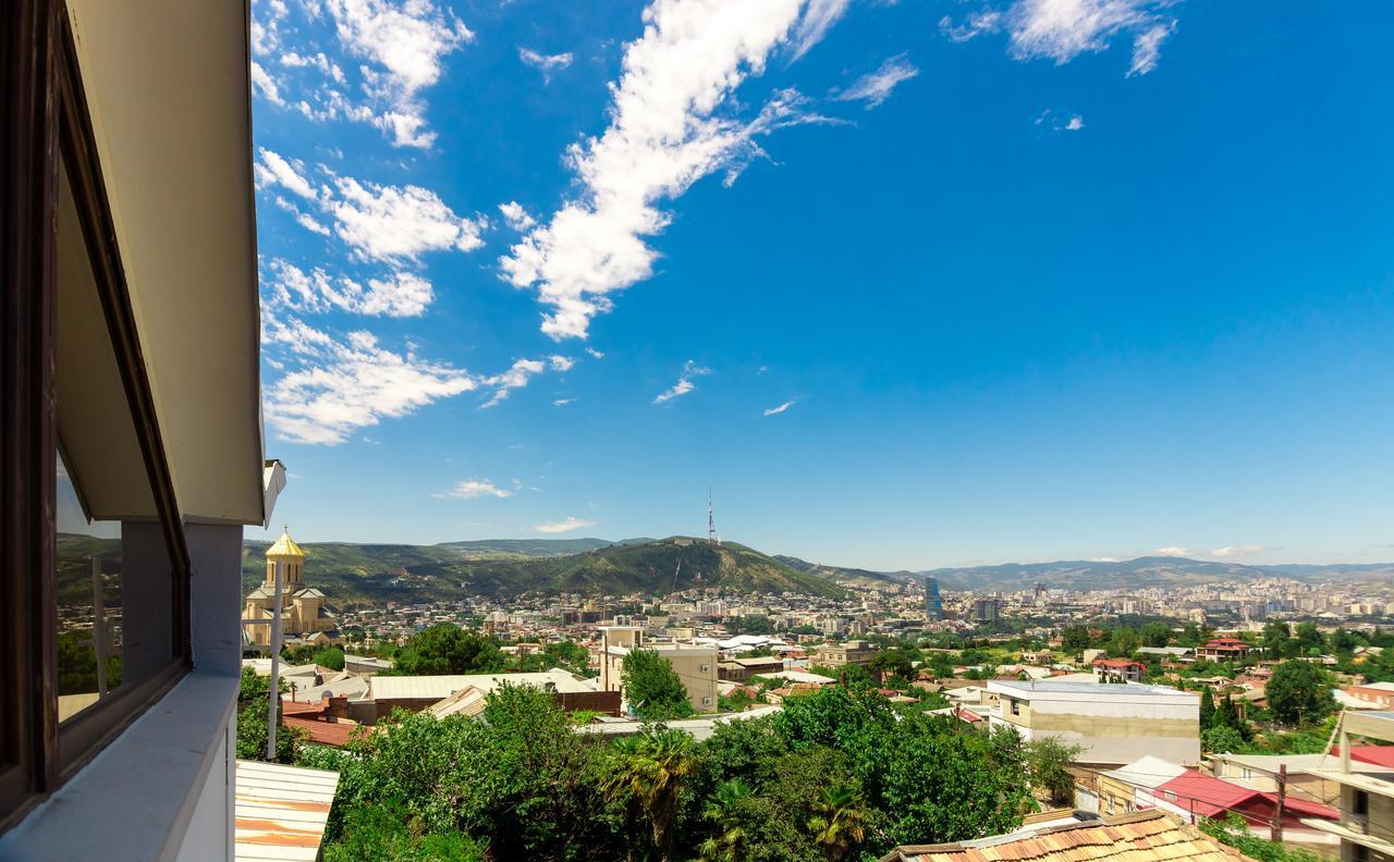 Elia Palace Hotel Tbilisi Esterno foto